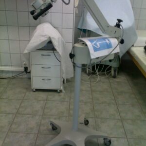 Gördíthető gégészeti vizsgáló mikroszkóp