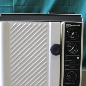 MELAG gőz autokláv 28