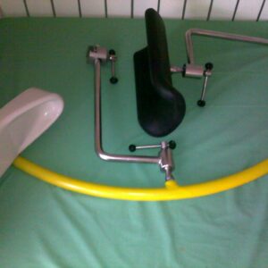 Nőgyógyászati lábtartó, nőgyógyászati vizsgáló és műtőasztalhoz